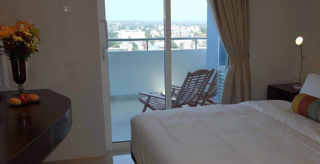 The Penthouse Above Sea Διαμέρισμα Dehiwala-Mount Lavinia Εξωτερικό φωτογραφία