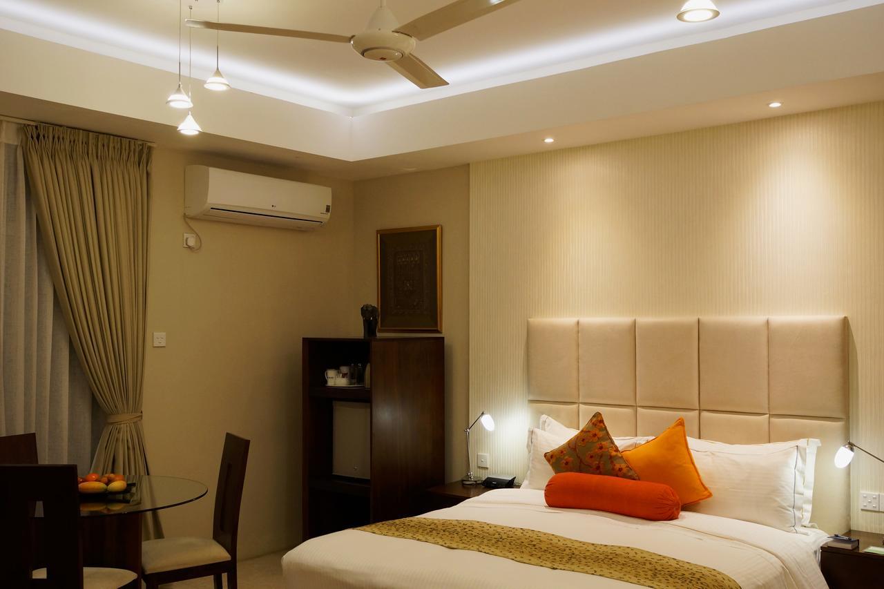 The Penthouse Above Sea Διαμέρισμα Dehiwala-Mount Lavinia Εξωτερικό φωτογραφία