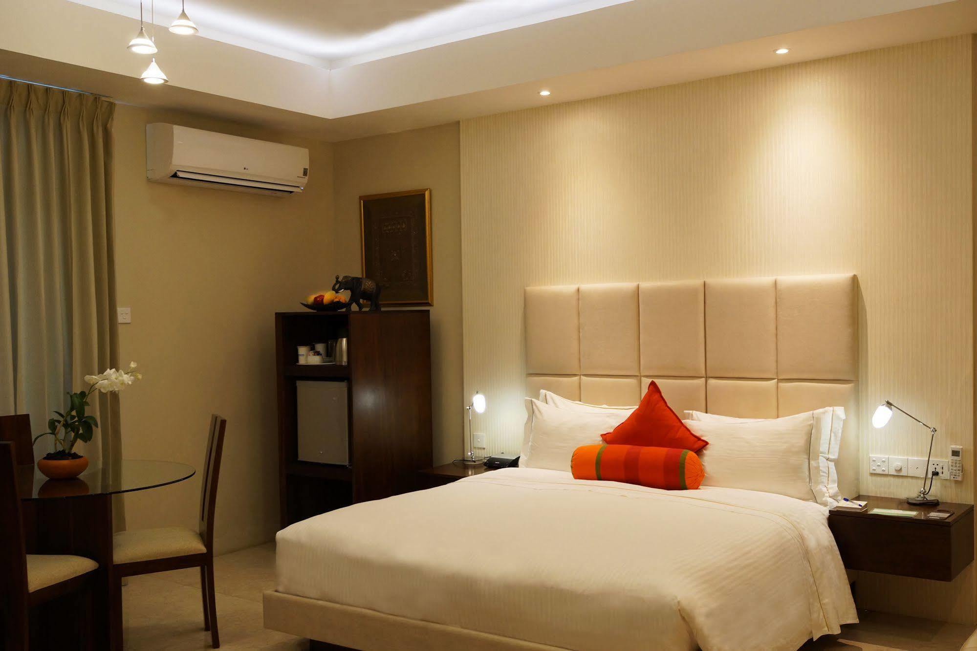The Penthouse Above Sea Διαμέρισμα Dehiwala-Mount Lavinia Εξωτερικό φωτογραφία