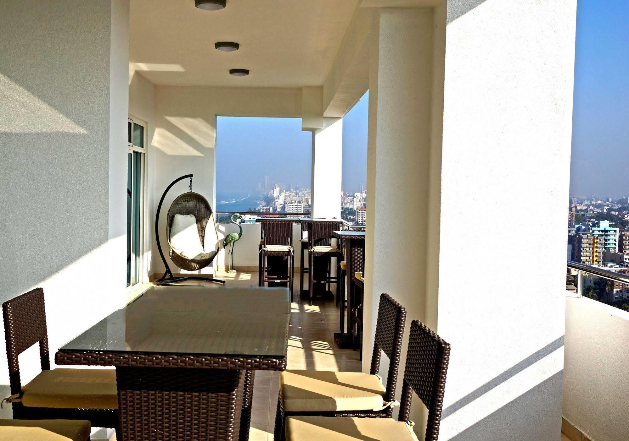 The Penthouse Above Sea Διαμέρισμα Dehiwala-Mount Lavinia Εξωτερικό φωτογραφία